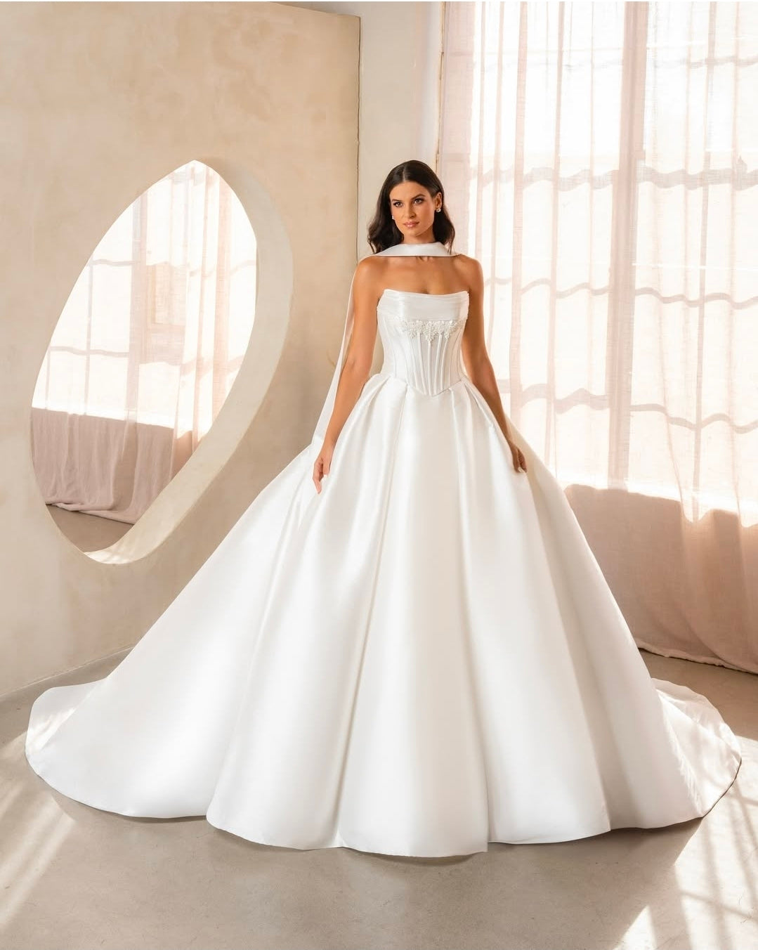 Bride & Jewel in Cottage Grove - Dresses, Gowns, Accessories Bride & Jewel in Cottage Grove - Dresses, Gowns, Accessories