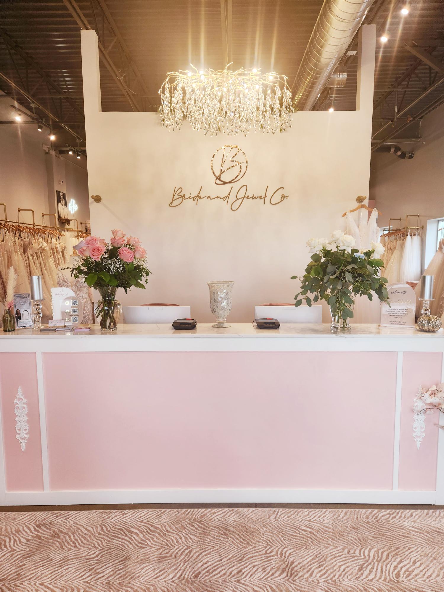 Bride Jewel In Cottage Grove Dresses Gowns Accessories Bride